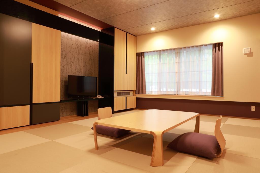 Okunikko Kogen Hotel Екстер'єр фото